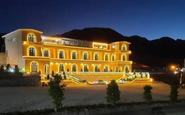 ساخت کلیپ از روی عکس و فیلم ( تولد و سایر مراسمات).