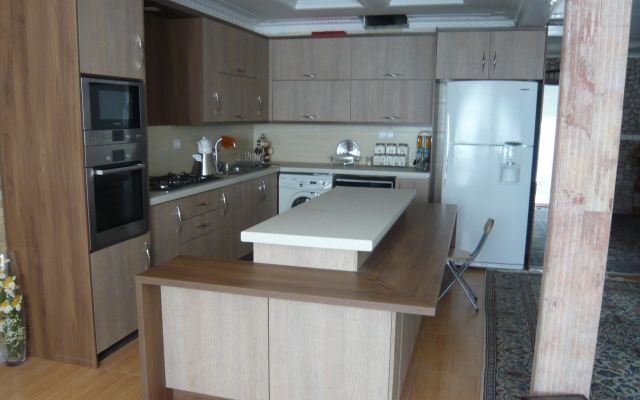 طراحی کابینت آشپزخانه به صورت 3d انجام بدم