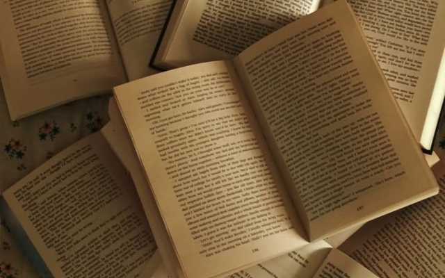 تحقیق و پژوهش برای مقاله انجام دهم.