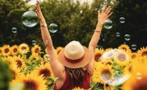 فایل-چگونه-شاد-زندگی-کنیم-ارسال