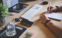 سایت-اینترنتی-زبانهای-برنامه-نویسی-قدرتمند-دنیا-طراحی